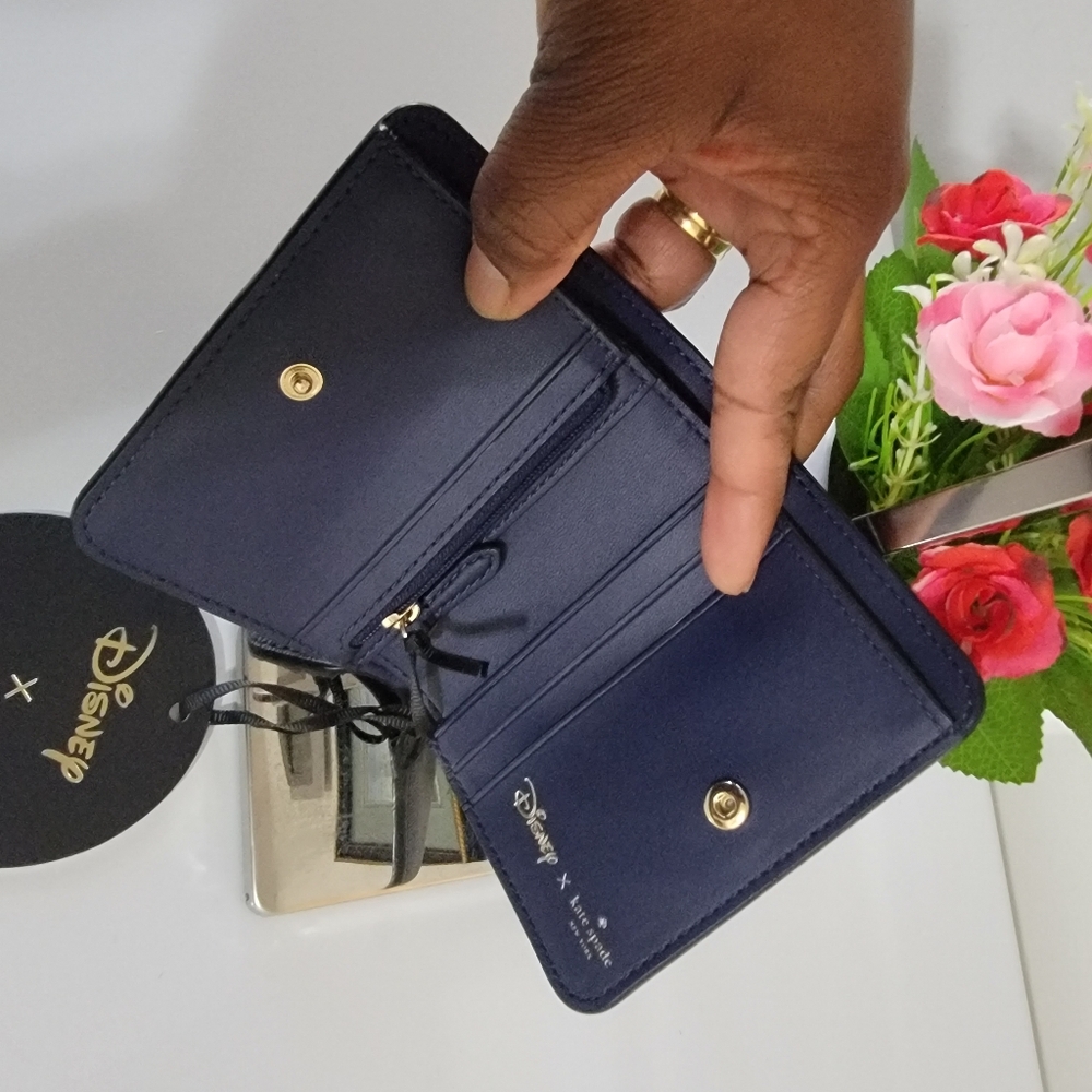 Disney & Kate Spade Small Bifold wallet - Picture 6 of 7